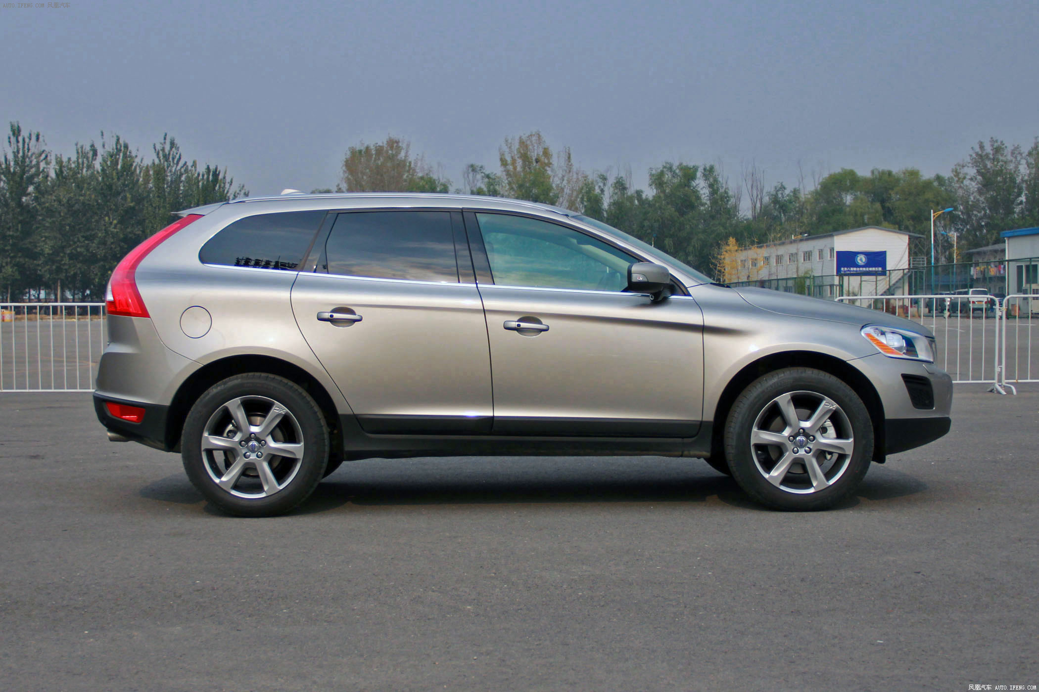 沃尔沃xc60广告歌曲图片