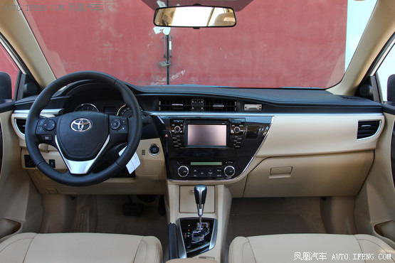 2014款 丰田卡罗拉 1.8L 自动GLX-i