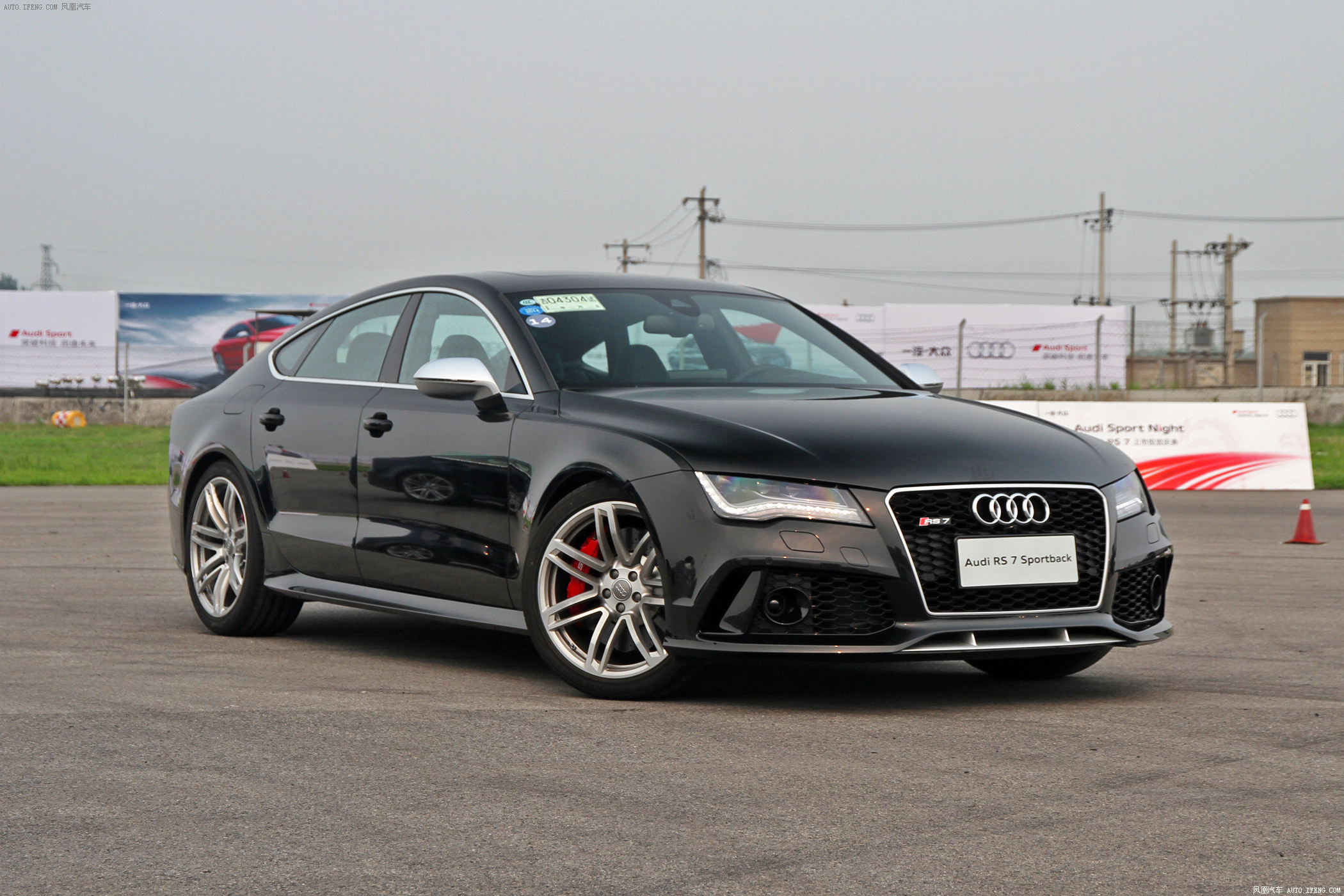 2014款 奥迪rs 7 sportback (高清图解)