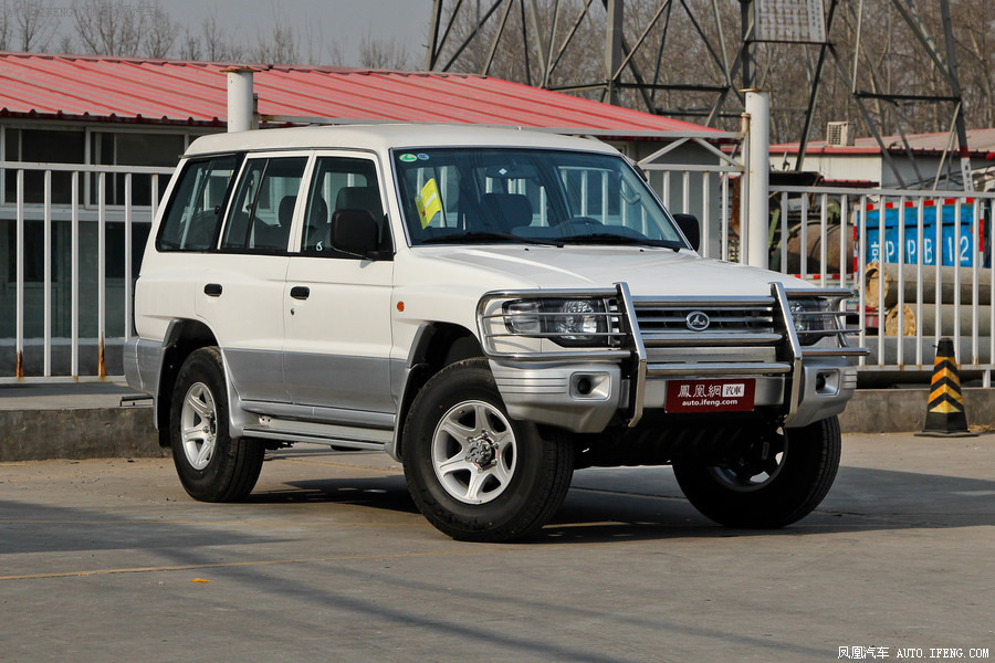 2l 手動四驅標準型圖片 獵豹_汽車圖庫_鳳凰網汽車