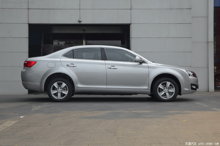 【iev230图片】_2016款 进取型图片 华泰新能源_汽车图库_凤凰网汽车