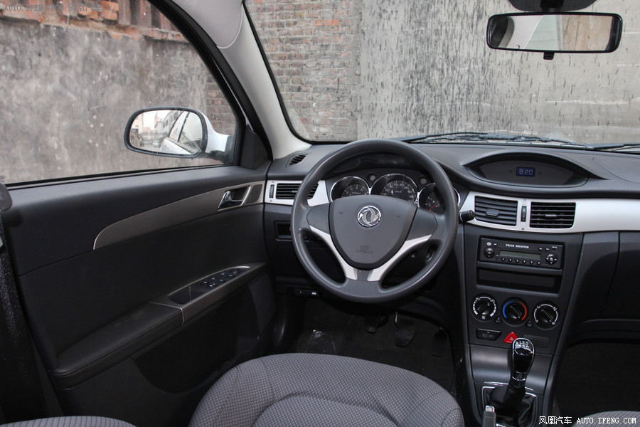 汽车图片 东风风神 风神s30 2014款 1.