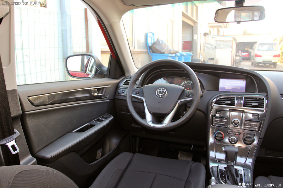 【中华v5内饰】中华v5内饰高清图 - 58同城